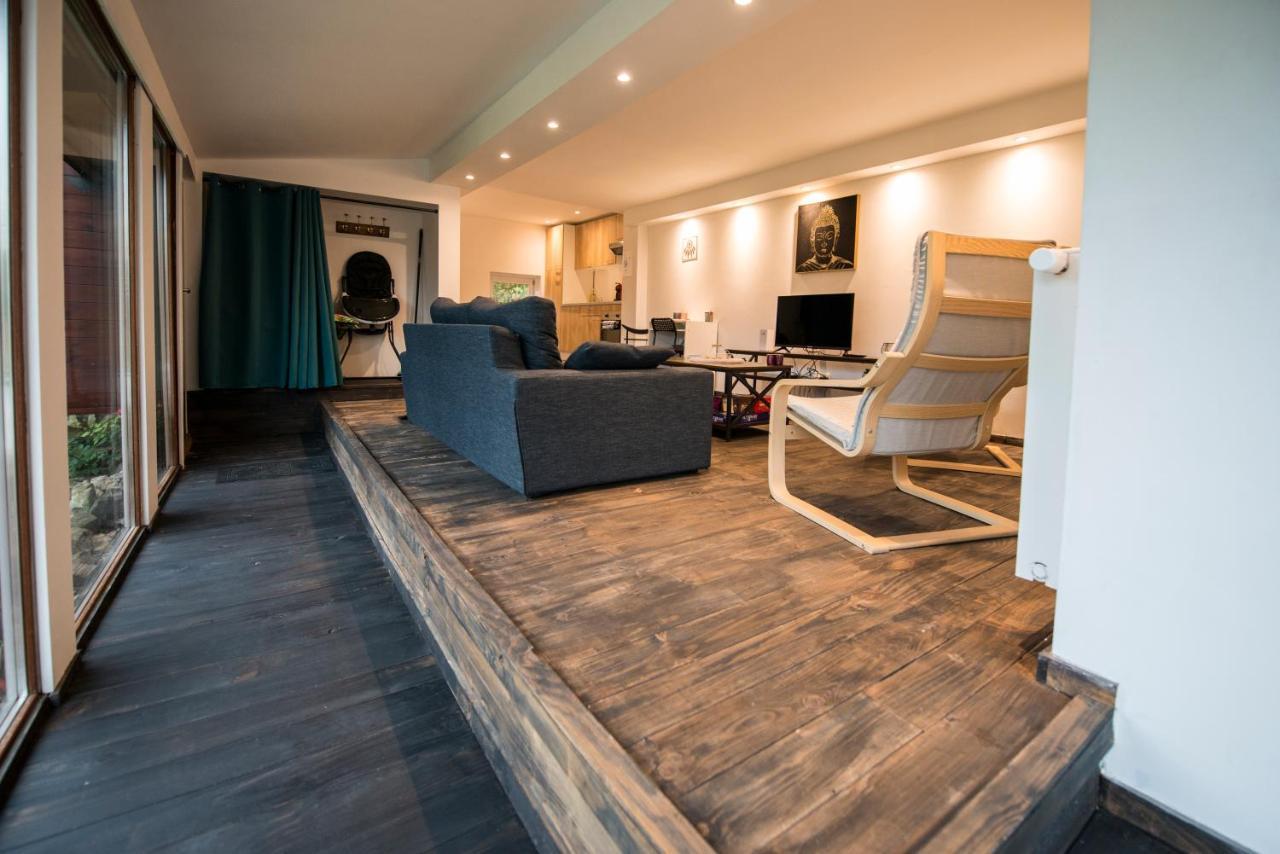 Le Chalet Naturzen Hastiere-par-dela Exteriér fotografie